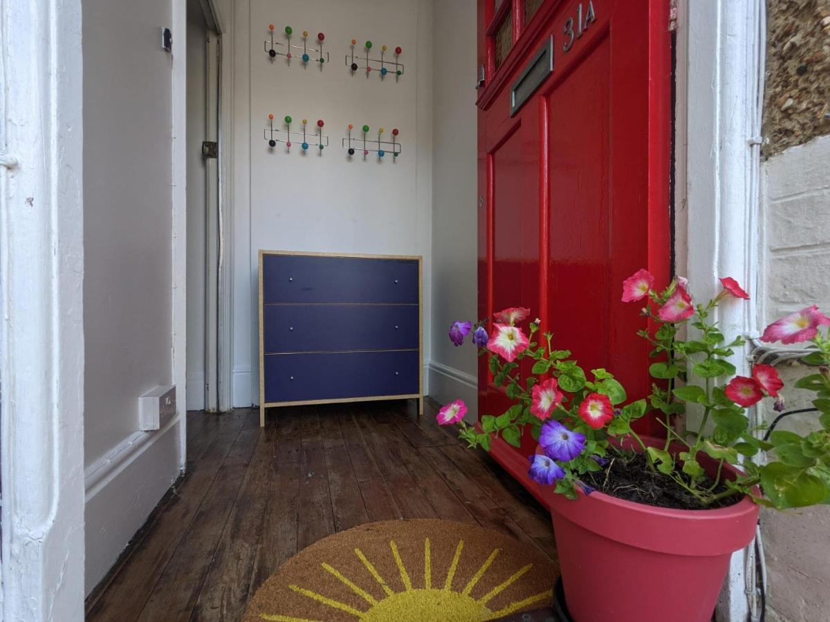 *unique & Garden, Near Beach* Appartement Hove